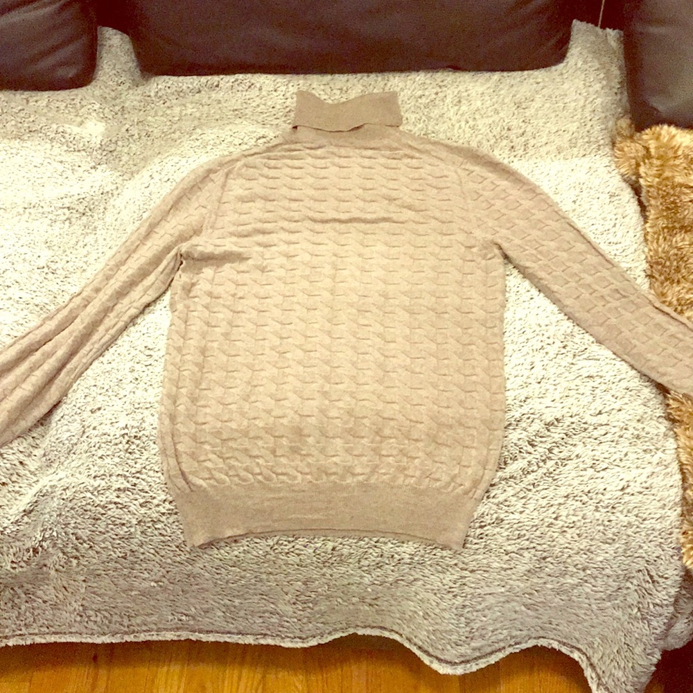 Turtleneck thin and warm sweater Poster (Italy)